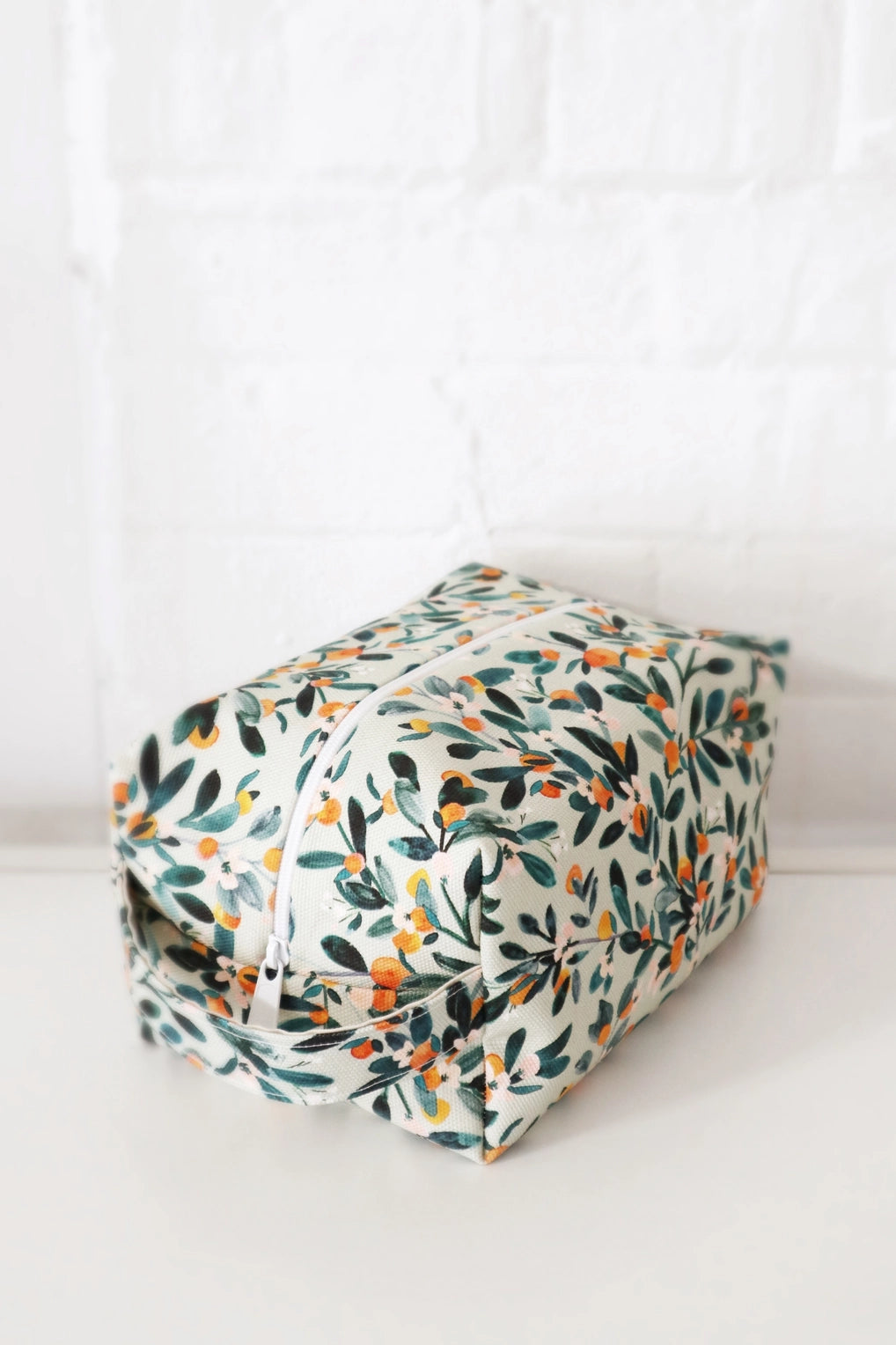 Sage Citrus Makeup Bag