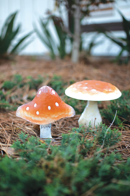 Metal Mushroom Yard Art