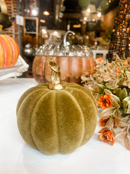 3.5 INCH GREEN VELVET PUMPKIN