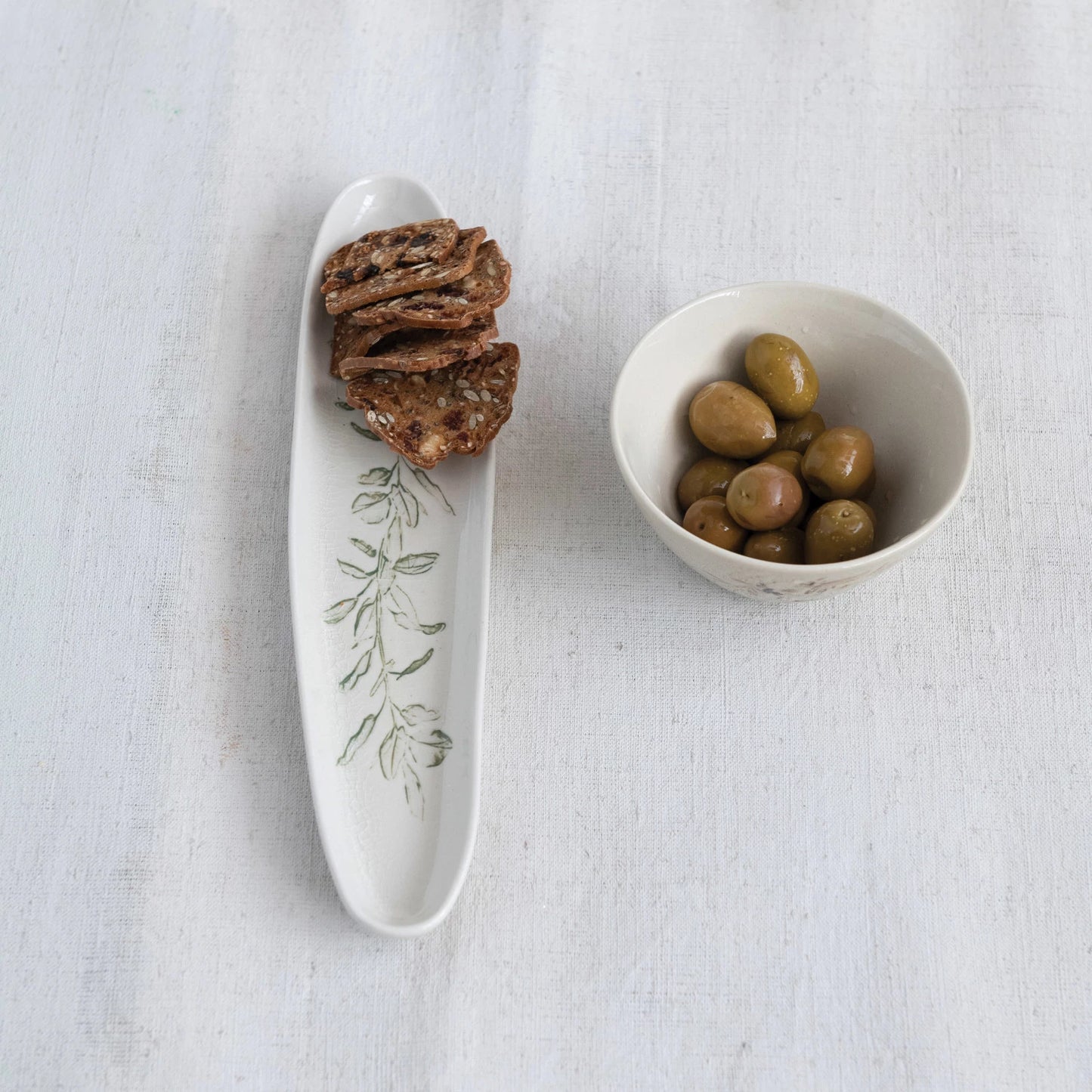 Botanical Debossed Stoneware Tray