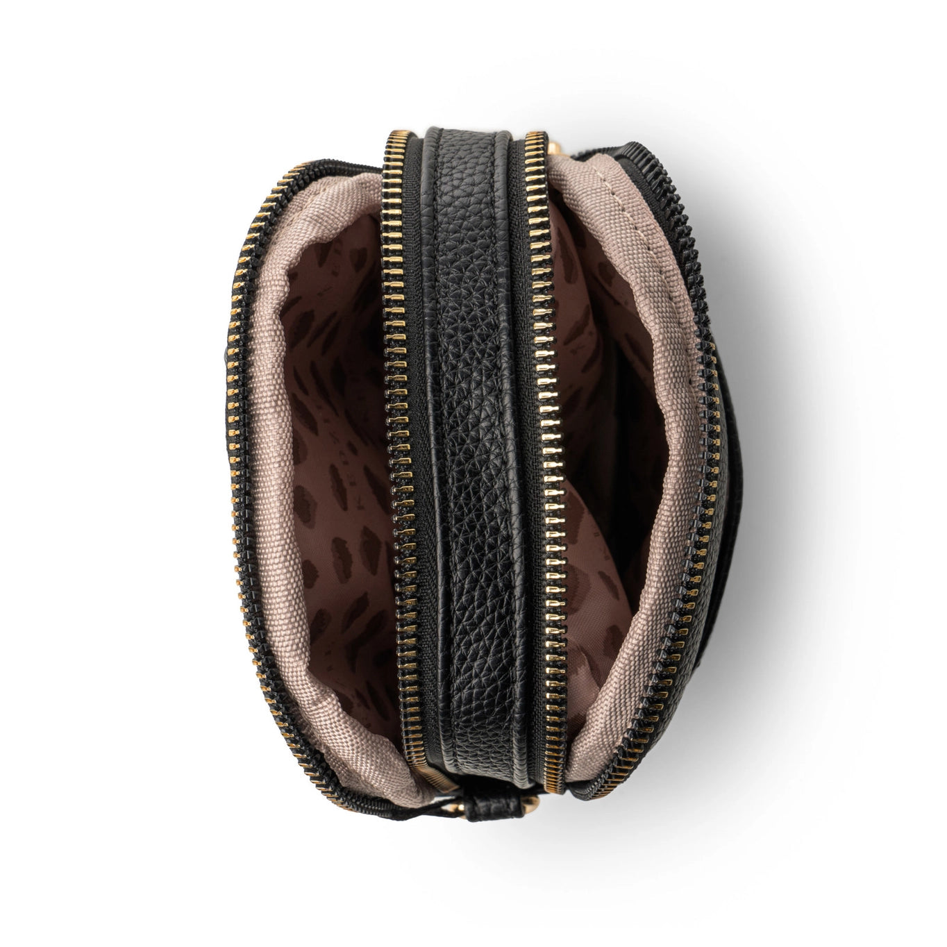 inside view of kedzie purse pockets